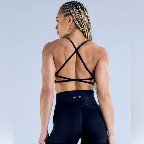 DFYNE sports bra - Picture 2 of 4